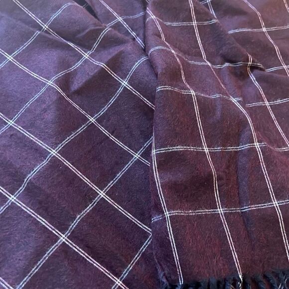 Michael Stars Women's Burgundy Plaid Cape OSFM - Picture 2 of 5